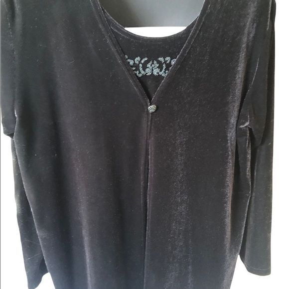 Impressions Millennium Edition Black Velvet Top With Attached Velvet Scoop Shell - Picture 2 of 7